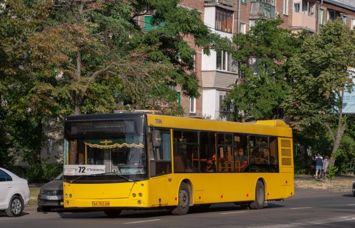 72 автобус Київ
